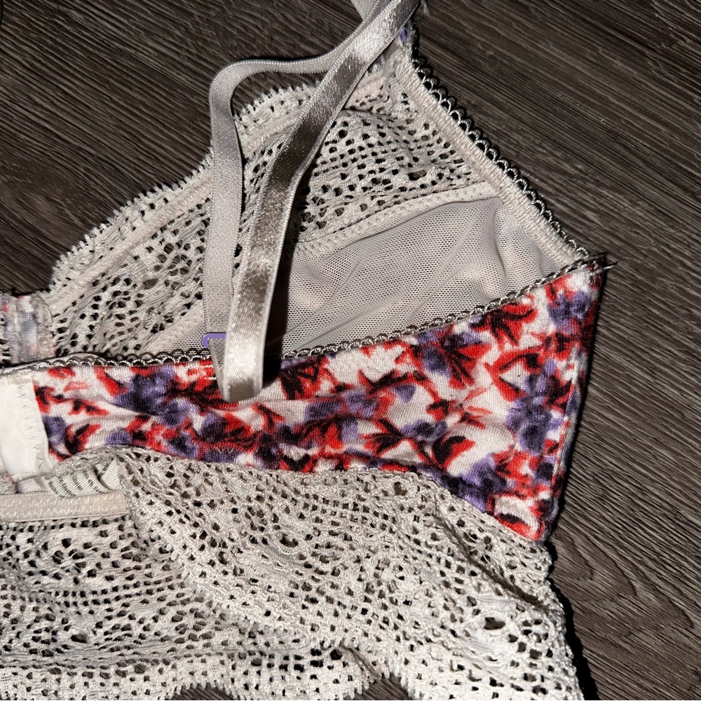 Free People Floral Lace Bralette - Picture 6 of 11